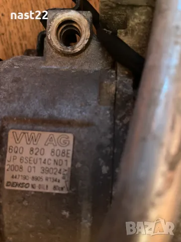 Компресор климатик за Volkswagen Polo 1.4 TDI № 6Q0 820 808E Фолксваген Поло, снимка 2 - Части - 49800852