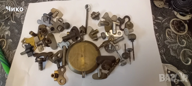 стари врътки за настолни и джобни часовници 