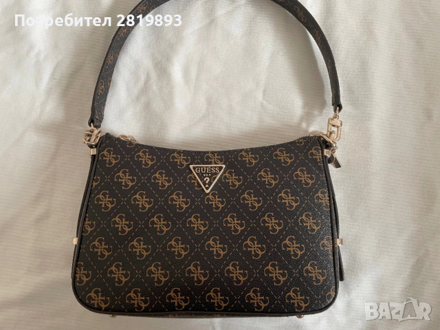 Чанта за рамо Guess