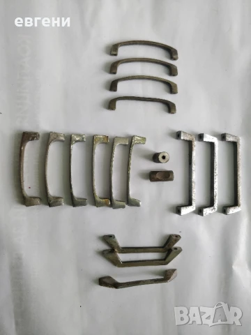 Месингови дръжки