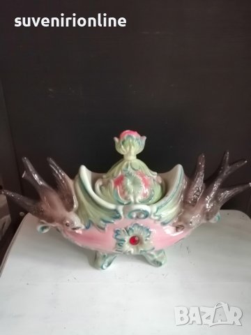 стар керамичен сувенир ваза с капак, снимка 1