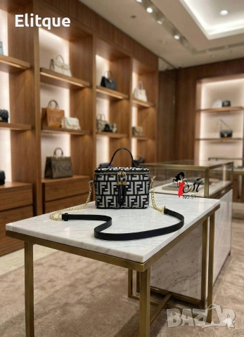 чанти fendi , снимка 11 - Чанти - 53182335
