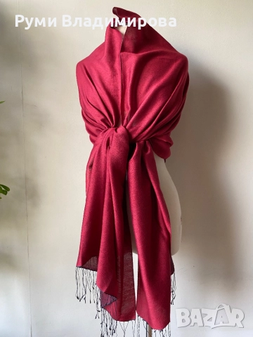 Вишнав шал от 100 % Непалски кашмир, снимка 2 - Шалове - 52534013