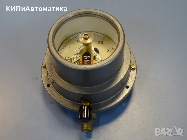 манометър електроконтактен защитен ВЭ-16Рб 0-4Bar 220V