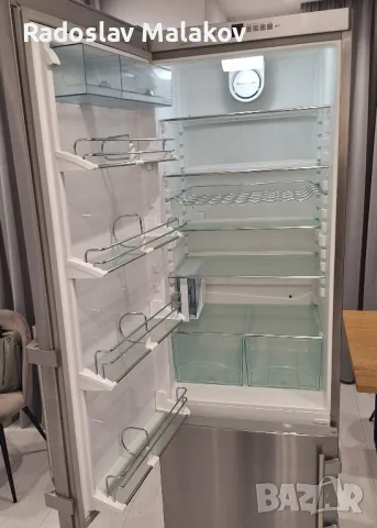 Комбиниран хладилник Liebherr, снимка 4 - Хладилници - 49993458