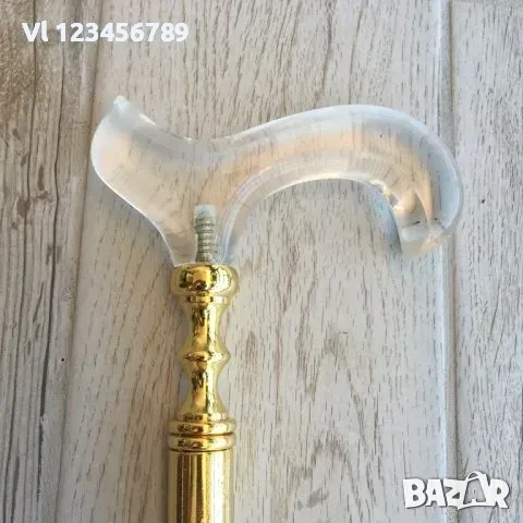 Бастун със скрит кинжал