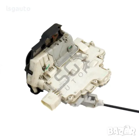 Брава предна дясна врата AUDI A4 (B7) 2004-2008 ID: 143002, снимка 2 - Части - 49072370