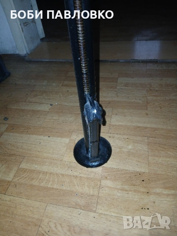 Оргинален винтов крик лада нива, снимка 12 - Аксесоари и консумативи - 51971806