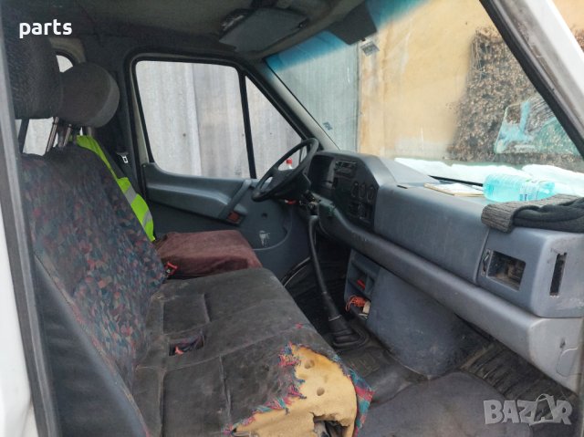 Мерцедес Спринтер 2.3D На Части N, снимка 9 - Части - 38350631