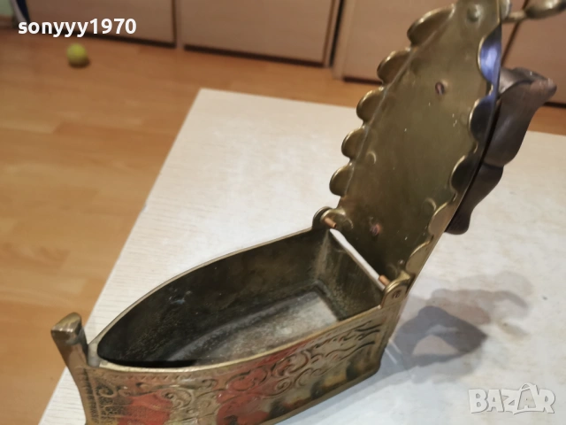 СТАРА ЮТИЯ-МЕД/МЕСИНГ-ВНОС SWISS 1701261836, снимка 15 - Антикварни и старинни предмети - 53134311