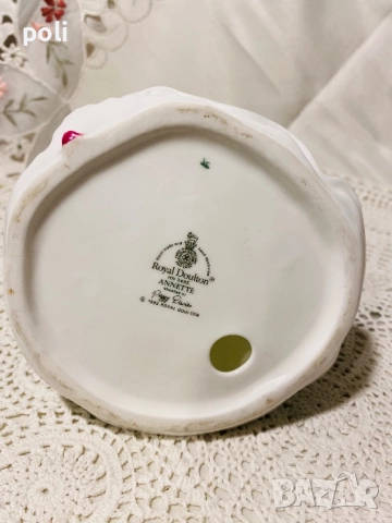 порцеланова статуетка, снимка 5 - Статуетки - 52157823