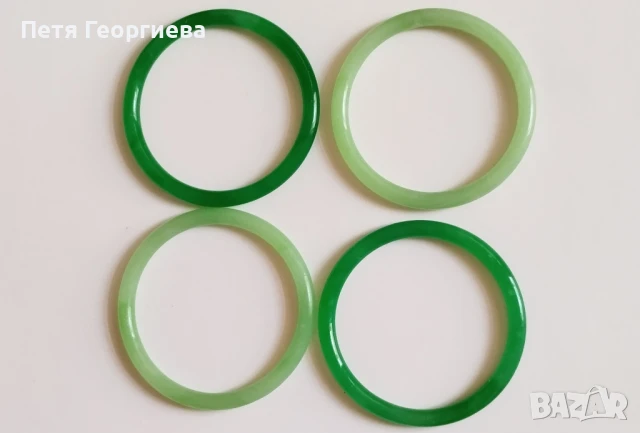 Гривни от естествен нефрит, снимка 2 - Гривни - 48260300