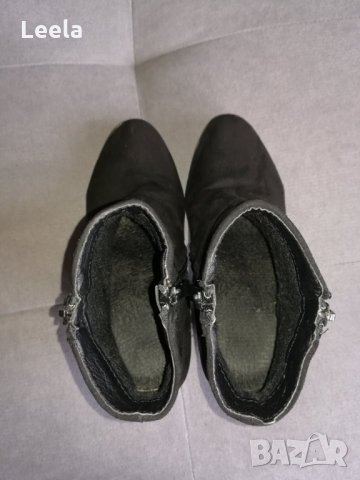 Черни боти от велур, снимка 4 - Дамски боти - 27090978