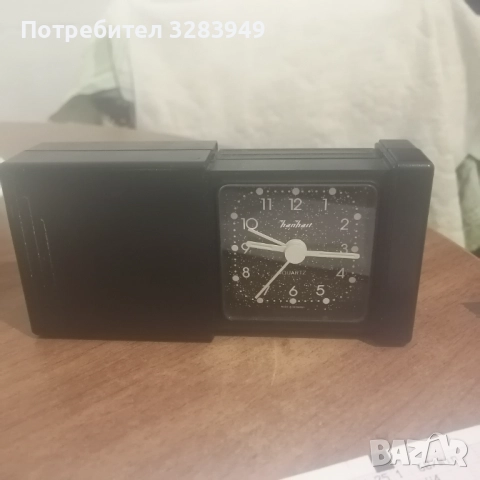 Часовник Hanhart Traveller Quartz