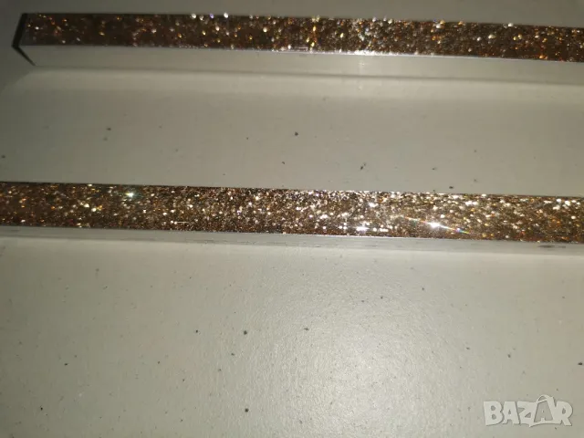 Фриз Glitter 11 Oro Sand Scuro 1.0/0.8/60см. злат KARAG, снимка 5 - Строителни материали - 48092498