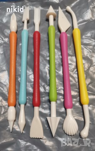 6 бр двустранни пластмасови инструменти моделиране фигурки с фондан тесто декорация торта сладки, снимка 1 - Аксесоари за кухня - 33570371