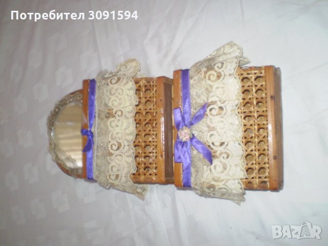 Фолк Арт ръчно изработен несесер от сламки с огледало за стена, снимка 6 - Колекции - 33684759