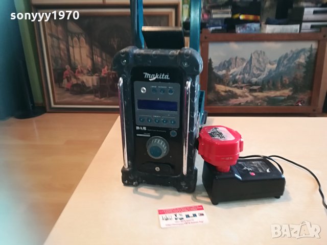 makita radio с батерия и зарядно 1604211117, снимка 10 - Радиокасетофони, транзистори - 32568839