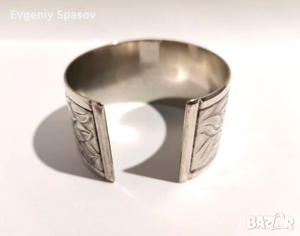 Старинна Сребърна Масивна Широка Отворена Гривна с Релеф Листа, снимка 5 - Гривни - 51544269