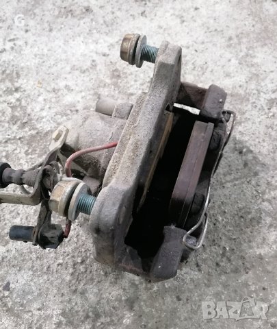 Преден Десен Супорт Audi A4 B6 2.5tdi , снимка 8 - Части - 43885416