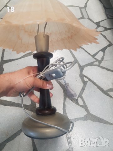 Настолна , снимка 3 - Настолни лампи - 40424748