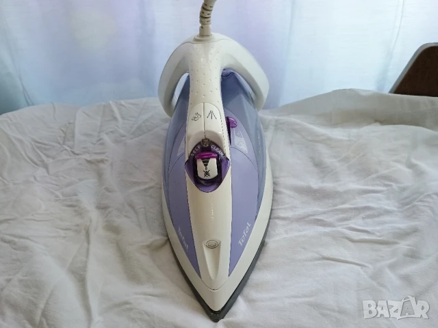 Ютия TEFAL AQUA SPEED 210, снимка 4 - Ютии - 50838956