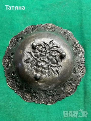 Красива метална купа за сладки, ядки, интериор или колекция, снимка 2 - Други - 50259703