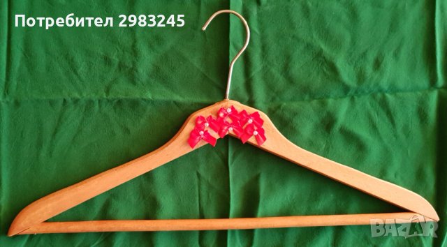 Комплект от 6 броя дървени декорирани закачалки за дрехи , снимка 2 - Други - 43552762