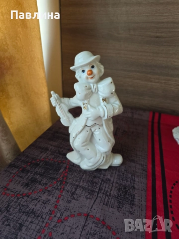 Порцеланова фигура клоун, снимка 3 - Статуетки - 51772583