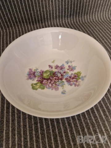 !СПЕЦИАЛНО! Винтидж порцеланова купа от Чехословакия, снимка 2 - Декорация за дома - 52627315