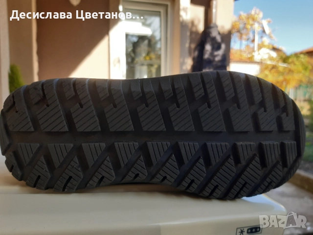 Децки  ботуши Adidas 35 ти номер, снимка 5 - Детски маратонки - 52345130