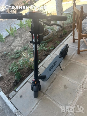 140711 тротинетка ducatti pro 2 plu scooter ДО 33 КМ/Ч, цена от 680 лв или 347,68 евро -НЕ различима, снимка 6 - Други спортове - 51976124