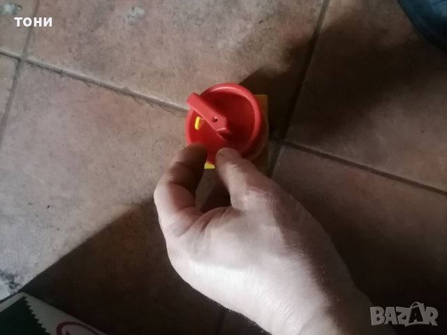 Трифазен ключ, снимка 6 - Други машини и части - 39835623