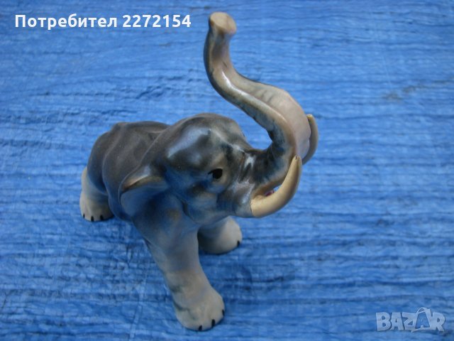 Порцеланова фигурка статуетка слон