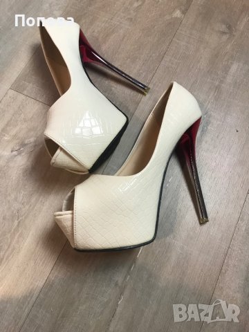 Обувки, снимка 2 - Дамски обувки на ток - 36585658