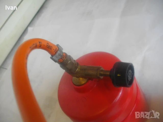 Мини бижутерска горелка за патрон газ пропан-бутан немска оригинална с маркуч и бутилка, снимка 8 - Други инструменти - 51251852