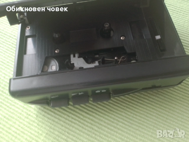 Преносим радио-касетофон, снимка 3 - Радиокасетофони, транзистори - 53042577