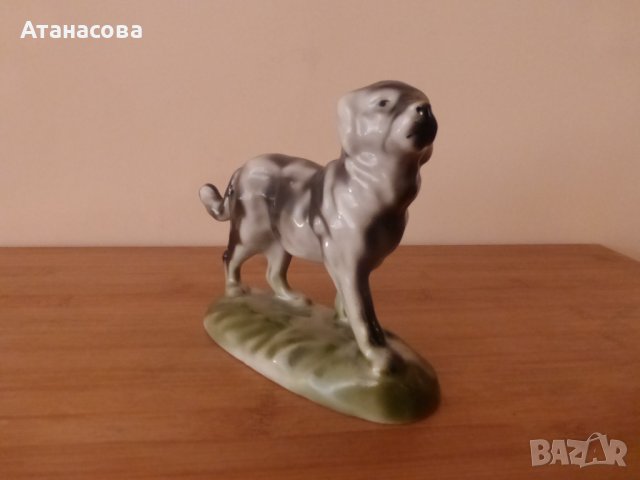 Бъргарска порцеланова фигура Куче 1960 г статуетка, снимка 3 - Статуетки - 44020444