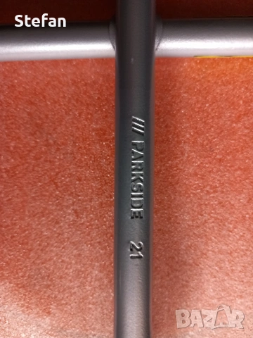 Резервна гума за Рено и Ключ за Джанти PARKSIDE, снимка 5 - Гуми и джанти - 49181294