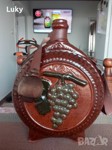 Прекрасна и стилна бъклица., снимка 2 - Други ценни предмети - 49473275