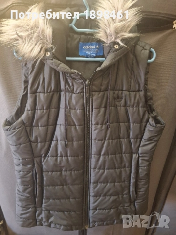 Грейка адидас. Без забележки.