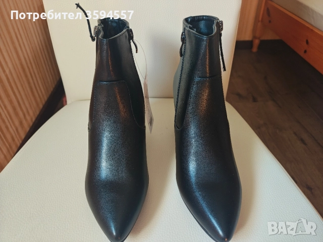Дамски боти черни