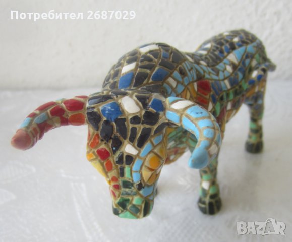 Бик телец фигура пластика,статуетка, Испания, други бикове, керамика, дърво, дървен