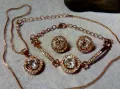 НЕЖЕН ПОЗЛАТЕН БИЖУТЕРИЕН АРТ КОМПЛЕКТ ГРИВНА ОБЕЦИ и КОЛИЕ с ФАСЕТИРАНИ ИСКРЯЩИ ЦИРКОНИ 48763, снимка 13