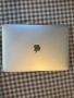 MacBook Pro 13” (2022) Apple M2 / 8GB RAM / Silver – отлично състояние, снимка 3
