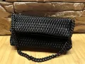 Дамска черна кожена чанта, снимка 2