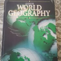 Световна география на Гленко. World Geography. Glencoe. 1995г. САЩ. Университетски учебник. USA. , снимка 1 - Специализирана литература - 35566945
