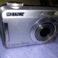 SONY Syber-shot DSC-S650 7.2 MEGA PIXELS Стар КОЛЕКЦИОНЕРСКИ ЦИФРОВ ЯПОНСКИ ФОТОАПАРАТ СОНИ 24100, снимка 14 - Фотоапарати - 43506324