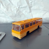 Модели Автобуси ИКАРУС 1/87, снимка 2 - Колекции - 43779207