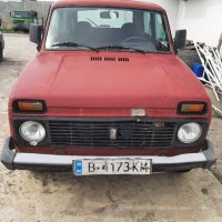 Lada Niva, снимка 1 - Автомобили и джипове - 32557595